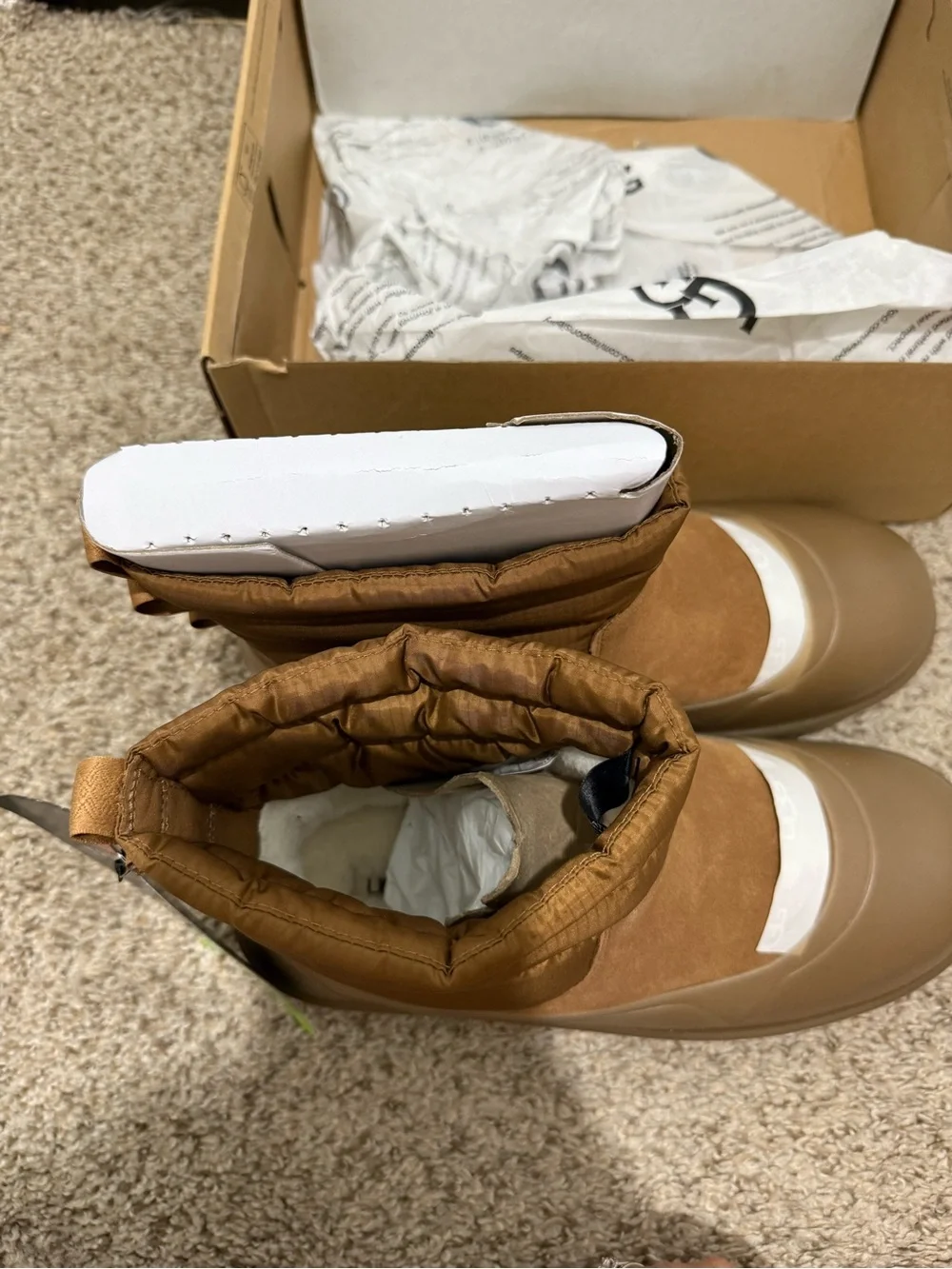 NWT UGG Men’s Classic Mini Mod in Chestnut